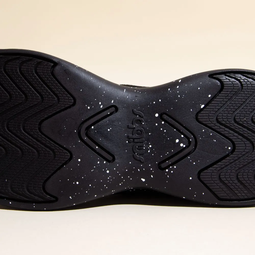 Orbit - Black Speckle